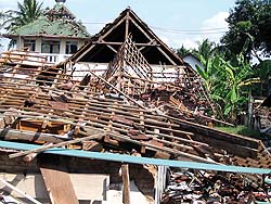 Figure 3, Yogyakarta earthquake, May 2006.