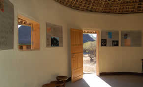 Tukul 1, Internal view